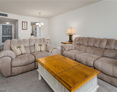 180 Turtle Lake Court - Photo Thumbnail 7