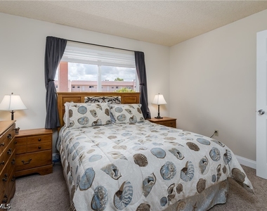 180 Turtle Lake Court - Photo Thumbnail 21