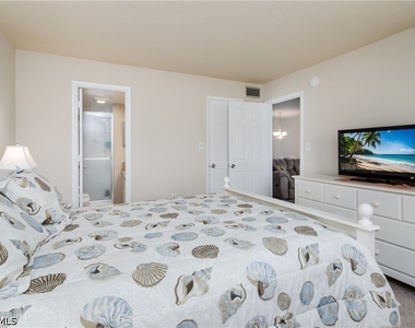 180 Turtle Lake Court - Photo Thumbnail 18