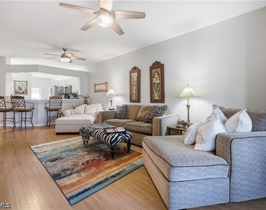 7054 Barrington Circle - Photo Thumbnail 13