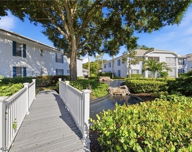 7054 Barrington Circle - Photo Thumbnail 28