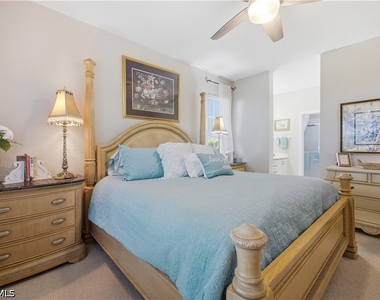 7054 Barrington Circle - Photo Thumbnail 15