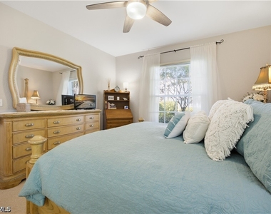 7054 Barrington Circle - Photo Thumbnail 16