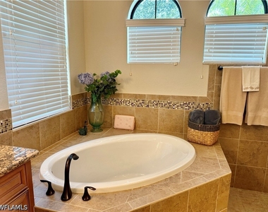 9594 Firenze Circle - Photo Thumbnail 11