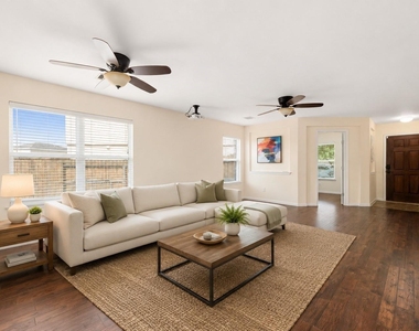15906 Arapaho Bend Ln - Photo Thumbnail 2