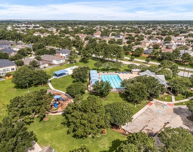 15906 Arapaho Bend Ln - Photo Thumbnail 25