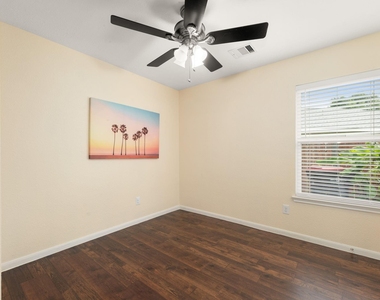 15906 Arapaho Bend Ln - Photo Thumbnail 16