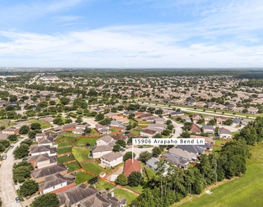 15906 Arapaho Bend Ln - Photo Thumbnail 23