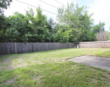 7814 Barnhill - Photo Thumbnail 21