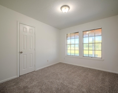 1102 Crosby Dayton Road - Photo Thumbnail 30