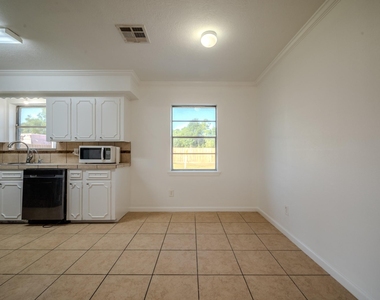 1102 Crosby Dayton Road - Photo Thumbnail 17