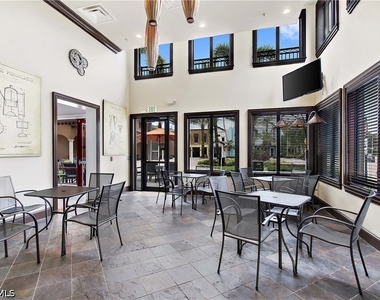 9063 Capistrano Street N - Photo Thumbnail 28