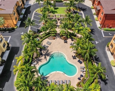9063 Capistrano Street N - Photo Thumbnail 19