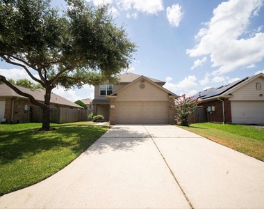 9519 Deep Valley Drive - Photo Thumbnail 2