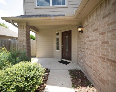 9519 Deep Valley Drive - Photo Thumbnail 3