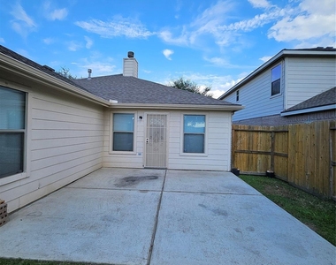 1130 Concord Place - Photo Thumbnail 29