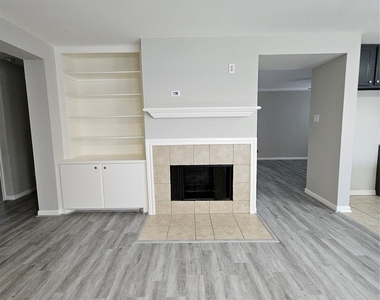 1130 Concord Place - Photo Thumbnail 12