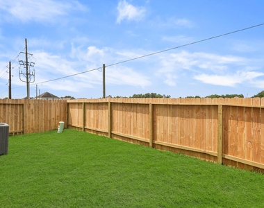 1114 Hugh Landing Lane - Photo Thumbnail 18