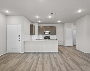 1114 Hugh Landing Lane - Photo Thumbnail 6