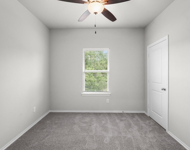 1114 Hugh Landing Lane - Photo Thumbnail 9