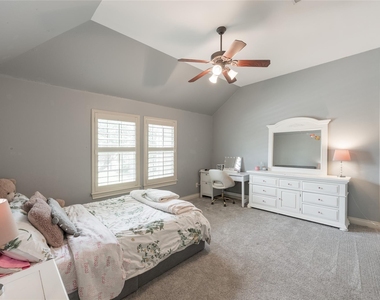 2447 Monarch Terrace Drive - Photo Thumbnail 36