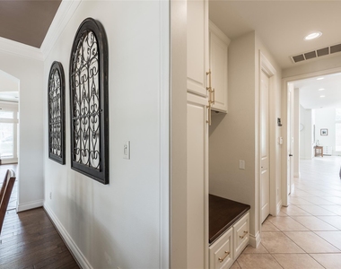 2447 Monarch Terrace Drive - Photo Thumbnail 14