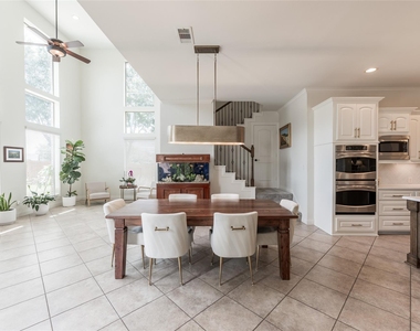 2447 Monarch Terrace Drive - Photo Thumbnail 16
