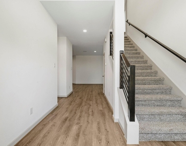 12515 Newport Arch Lane - Photo Thumbnail 4