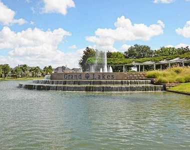 21710 Grand Hollow Lane - Photo Thumbnail 24