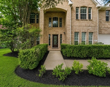 2414 Falcon Knoll Ln - Photo Thumbnail 3
