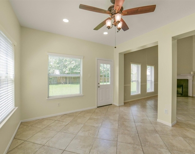 2414 Falcon Knoll Ln - Photo Thumbnail 15