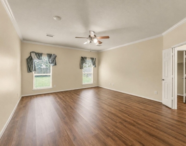 2414 Falcon Knoll Ln - Photo Thumbnail 24