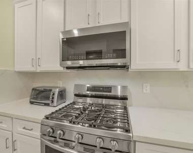 2414 Falcon Knoll Ln - Photo Thumbnail 10