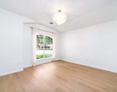 5034 Forest Sage Lane - Photo Thumbnail 4