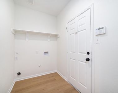 5034 Forest Sage Lane - Photo Thumbnail 16