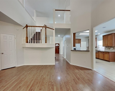 1418 Summer Rain Drive - Photo Thumbnail 2