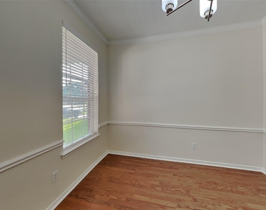 1418 Summer Rain Drive - Photo Thumbnail 4