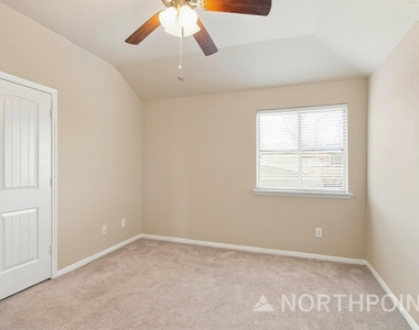 22488 Toronado Ridge Lane - Photo Thumbnail 9