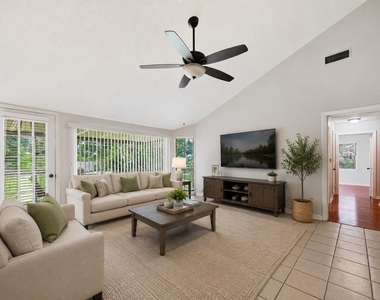 5114 Beechnut Street - Photo Thumbnail 3