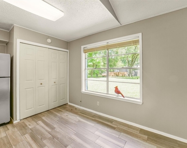 23807 Red Oak Drive - Photo Thumbnail 10
