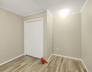 23807 Red Oak Drive - Photo Thumbnail 26