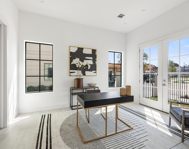 5824 Winsome Lane - Photo Thumbnail 4