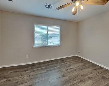 22022 Willow Downs Drive - Photo Thumbnail 14