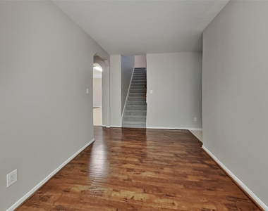 22022 Willow Downs Drive - Photo Thumbnail 3