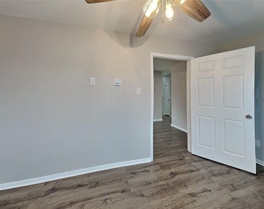 22022 Willow Downs Drive - Photo Thumbnail 15