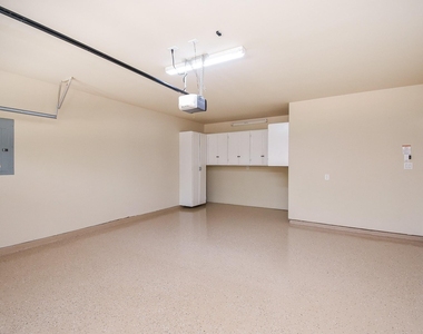7606 Westmoreland Drive - Photo Thumbnail 37
