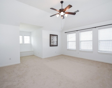 7606 Westmoreland Drive - Photo Thumbnail 27