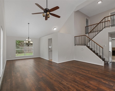 4807 Shadowdale Drive - Photo Thumbnail 1