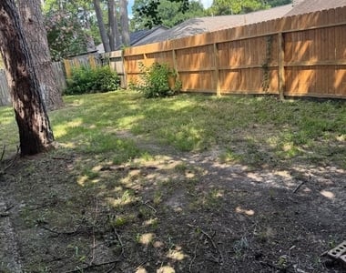 9706 Galston Lane - Photo Thumbnail 18