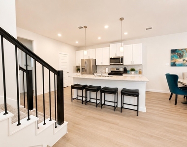 624 Pelican Drive - Photo Thumbnail 6